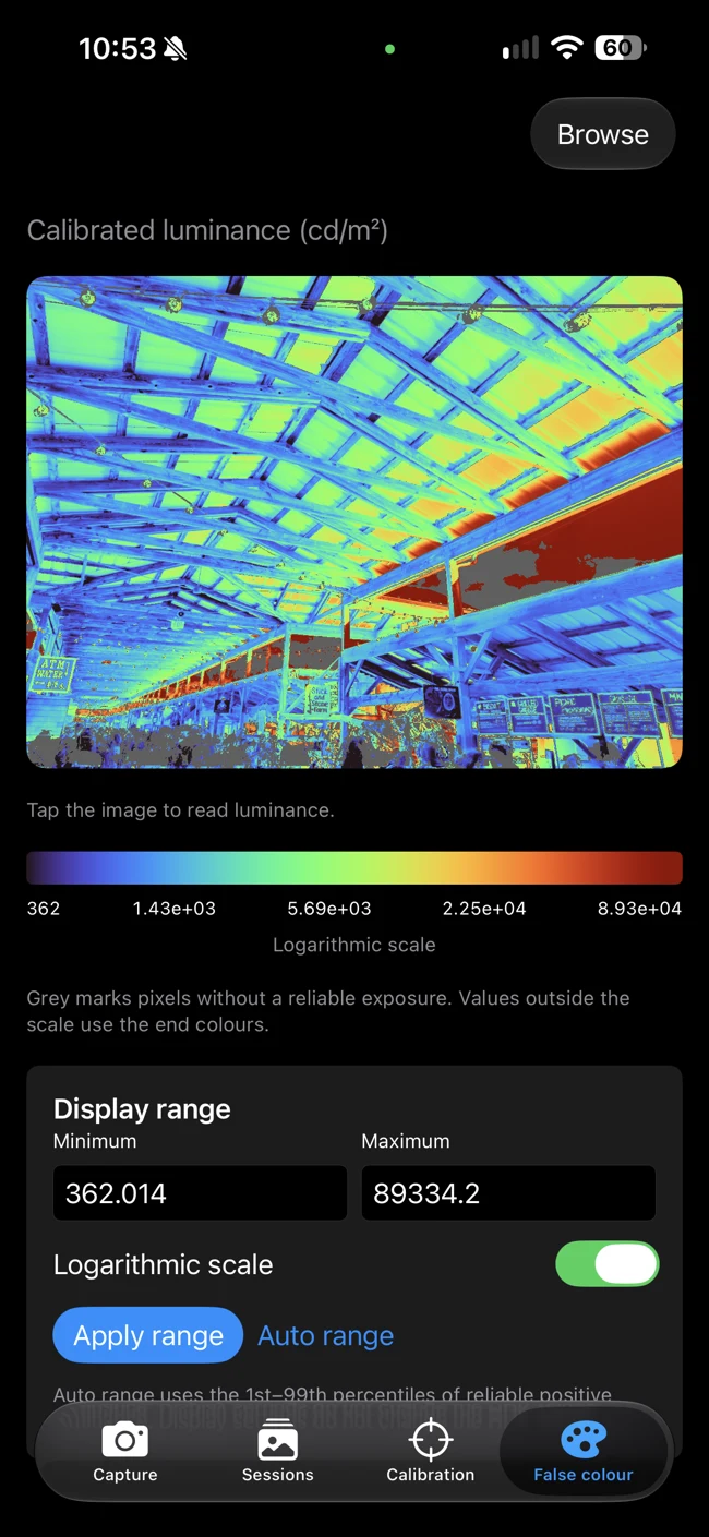 LumiSnap on iPhone displaying a false-colour luminance image, legend and display-range controls